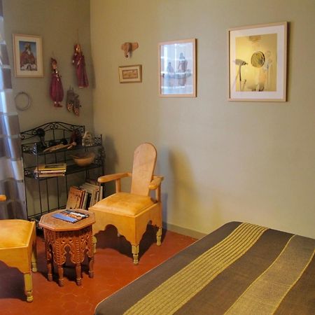 Tombe La Nefle Bed & Breakfast Avinyon Dış mekan fotoğraf